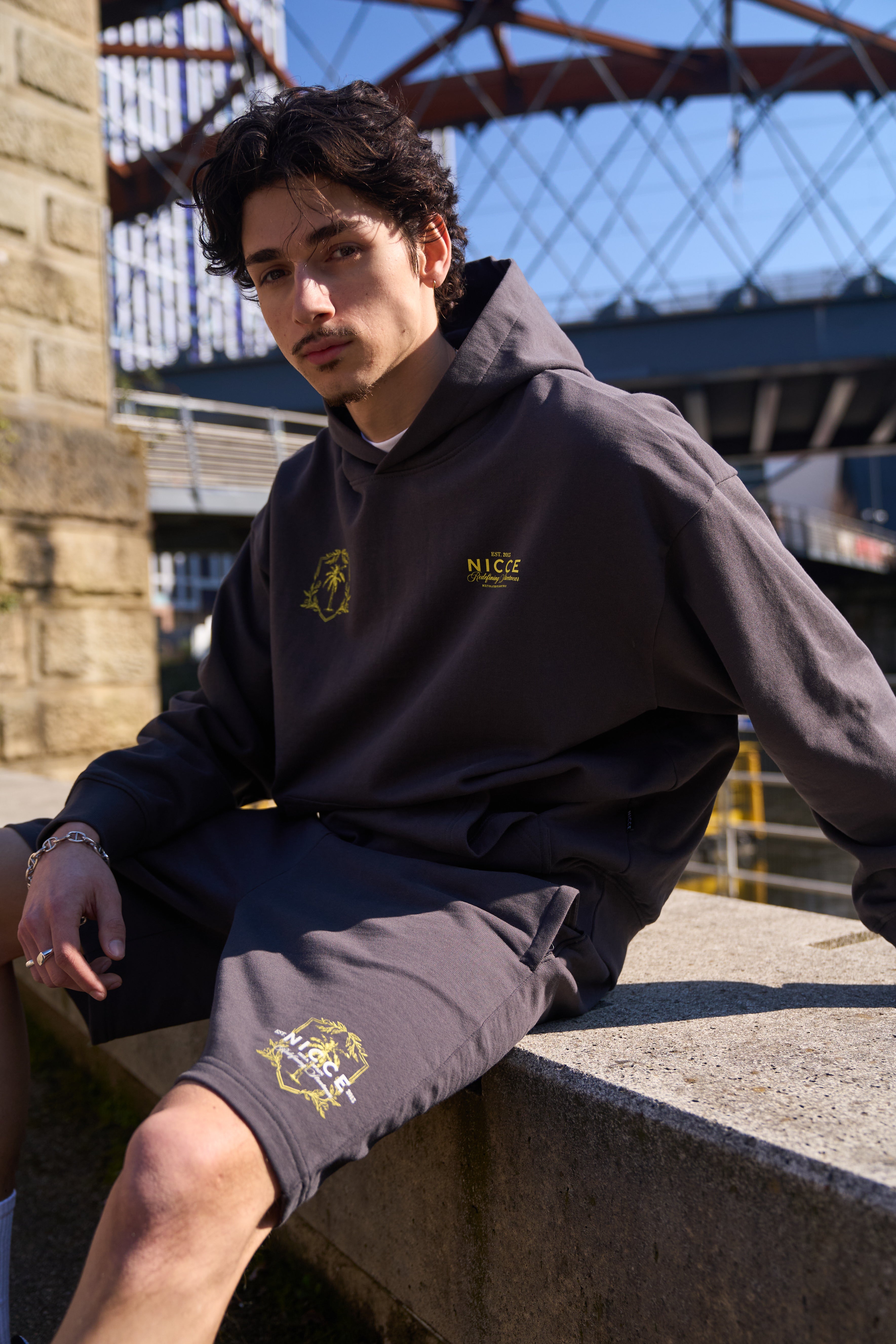 Cresta Hoodie & Shorts Set Coal