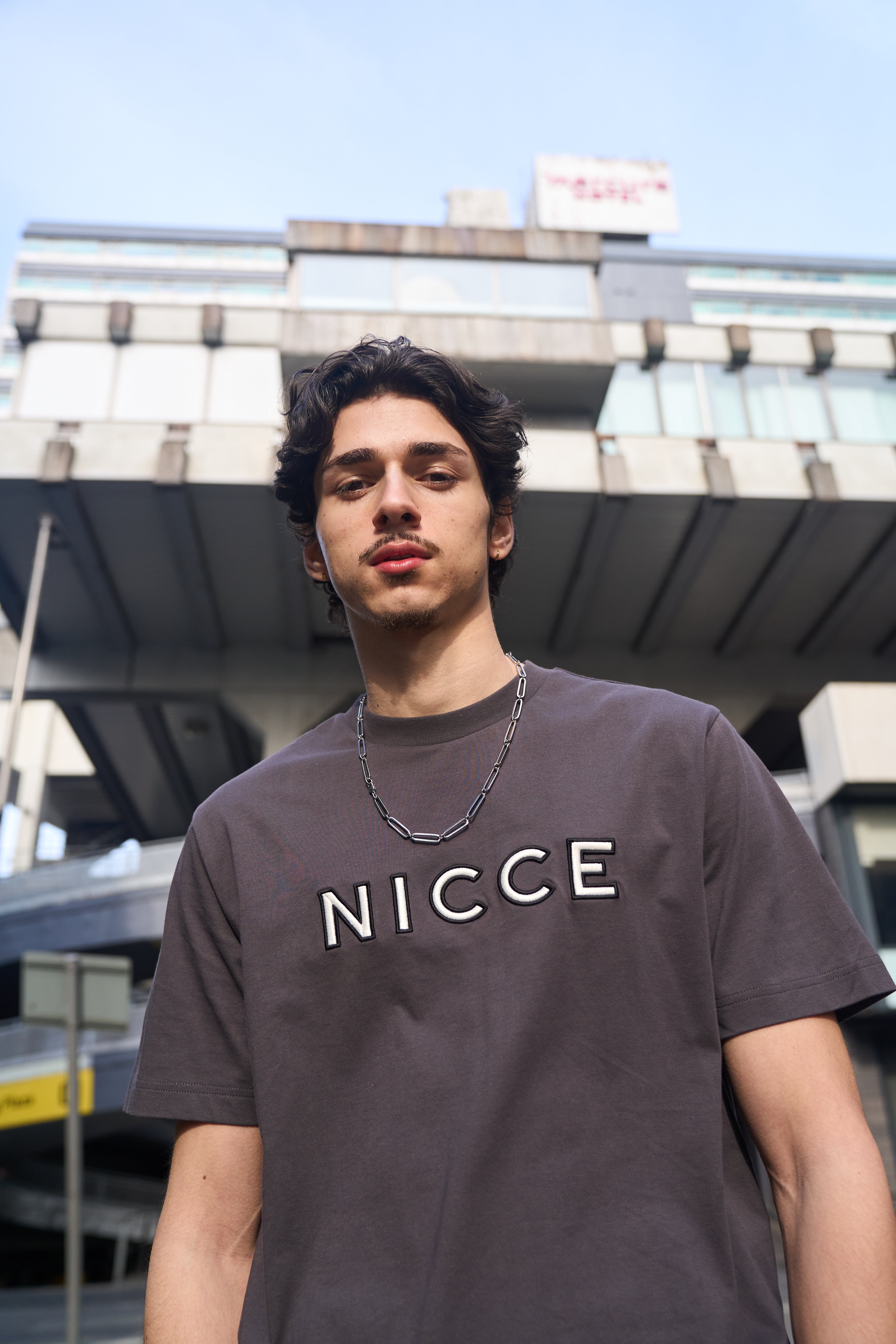 Mercury Outline T Shirt Coal