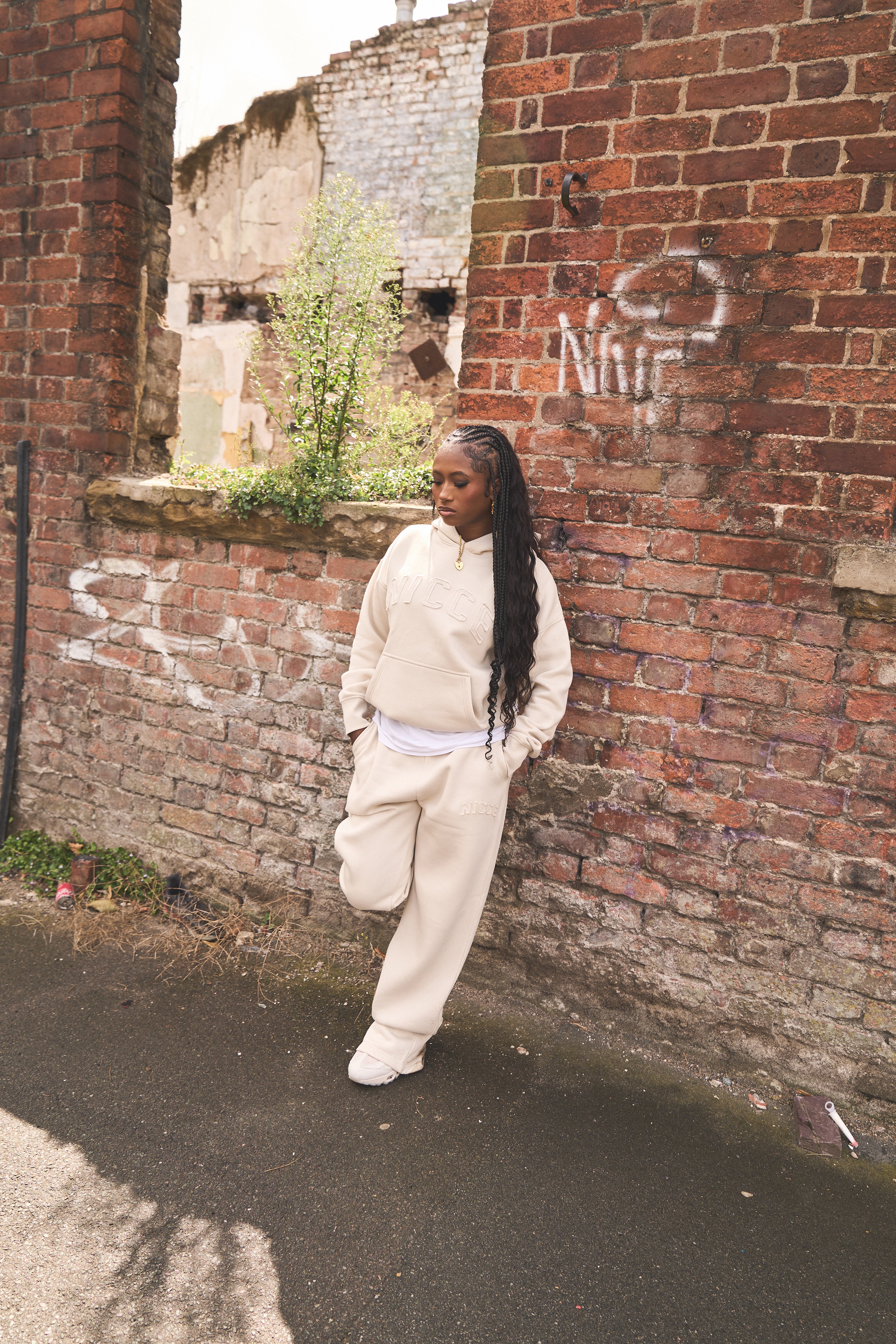 Lunara Joggers Sandshell