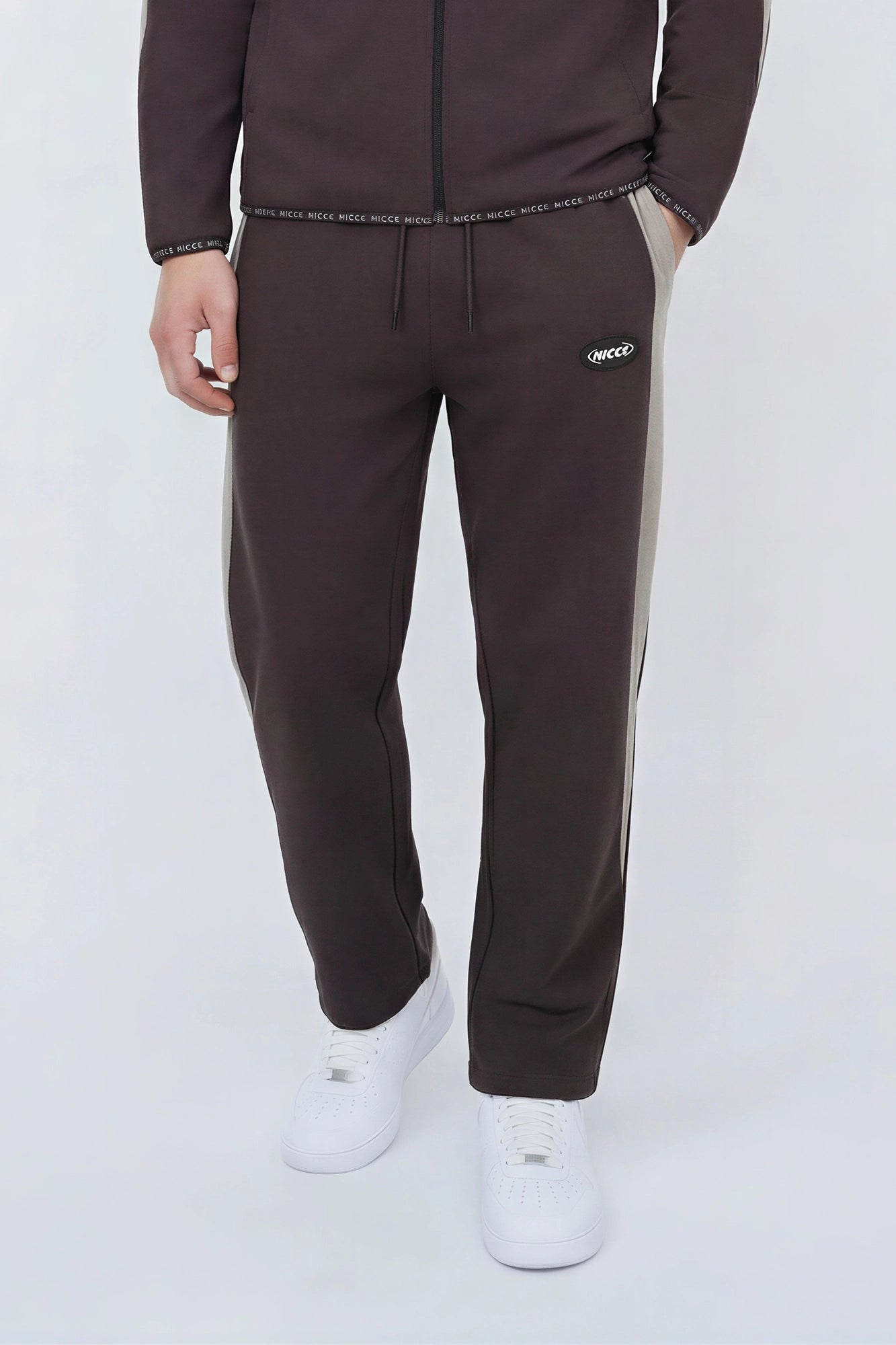 Convex Jogger Coal