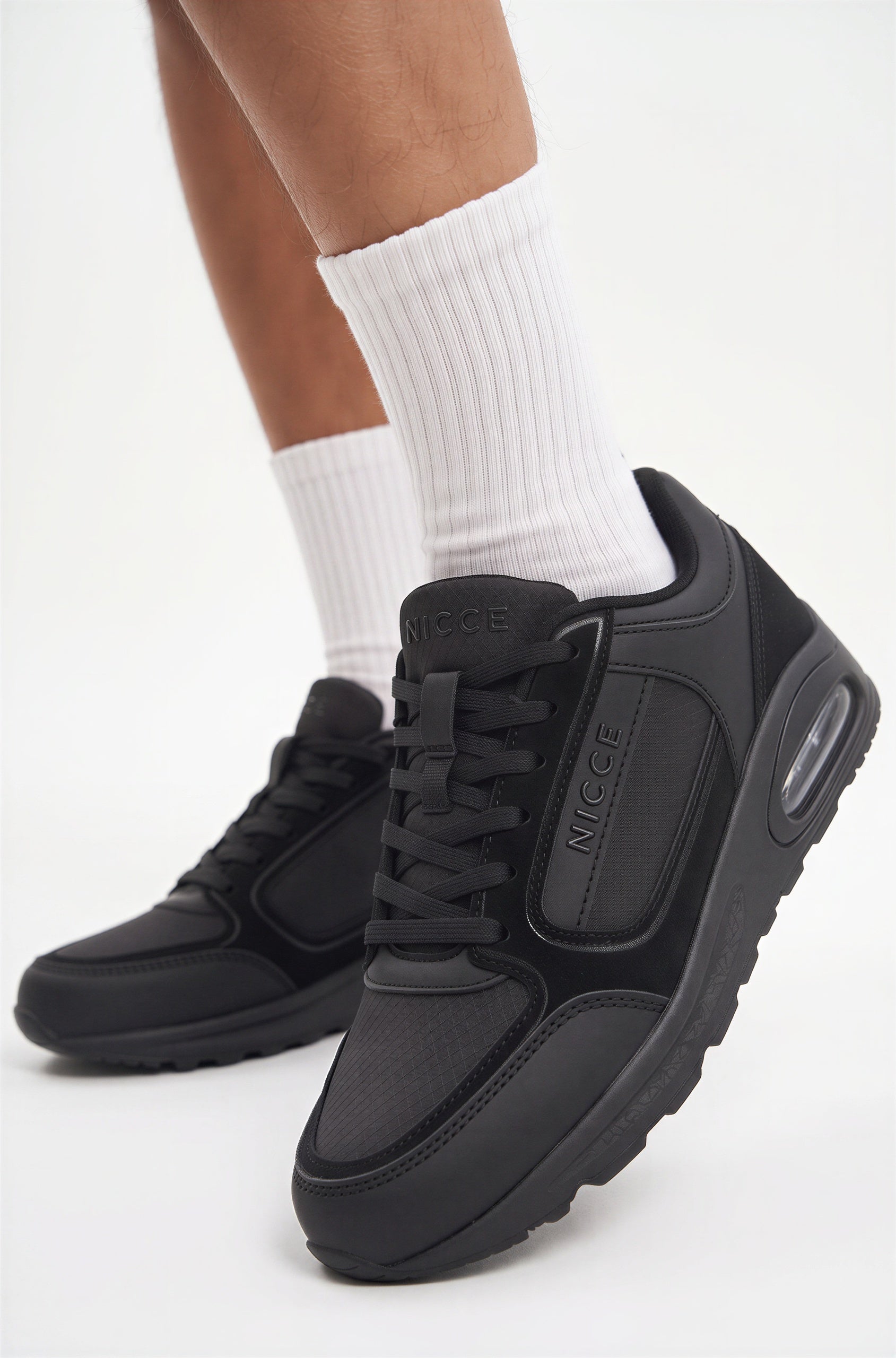 Mens Elossi Trainers