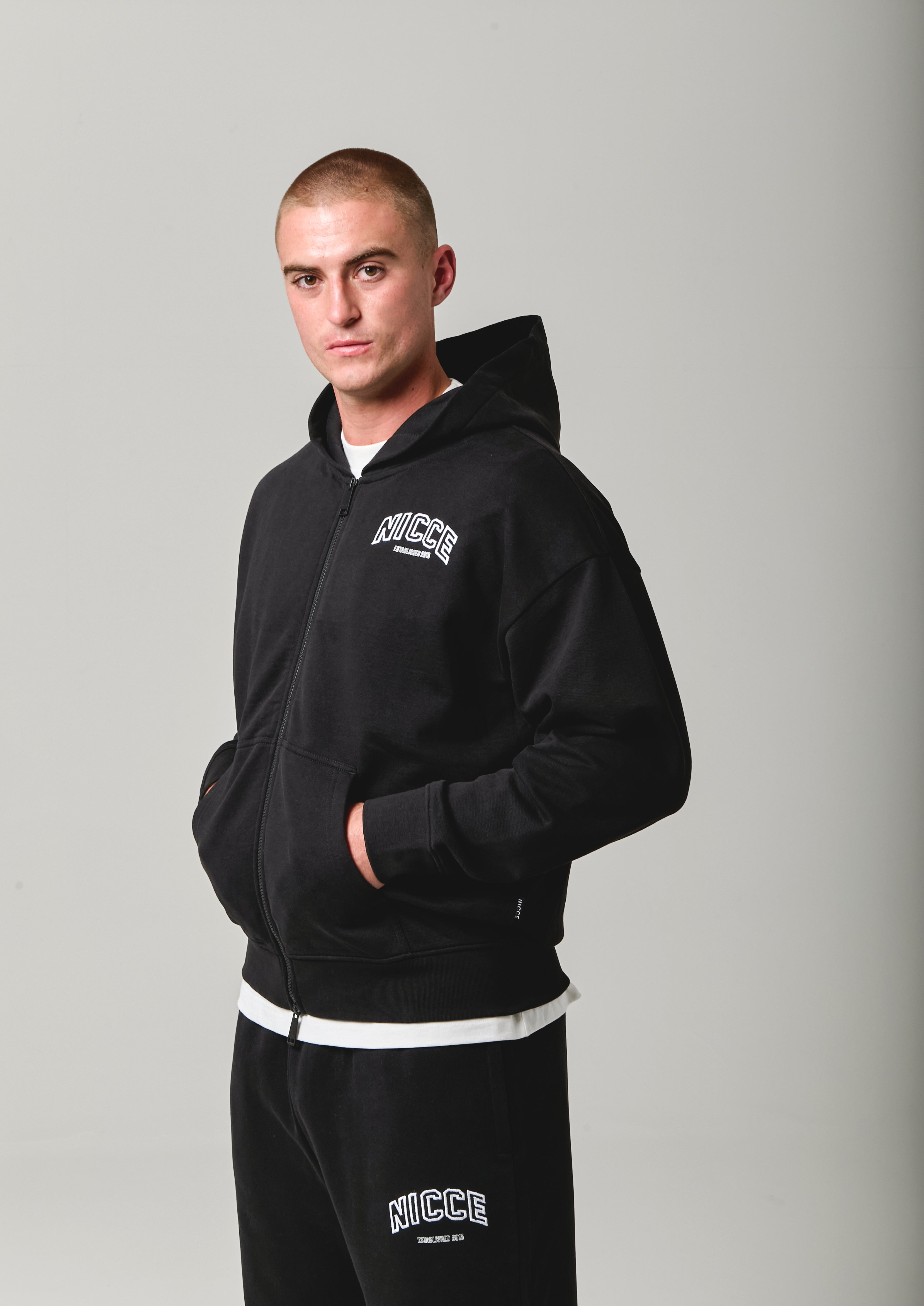NICCE Mens Elevate Zip Thru Hoodie | Black
